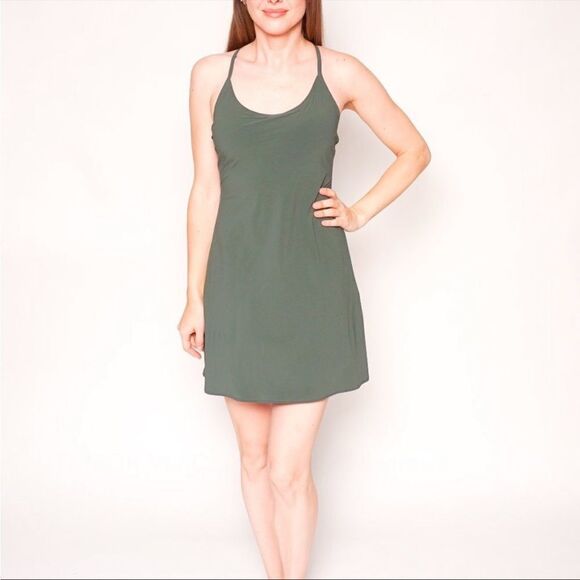 ✨ Outdoor Voices
Evergreen Exercise Dress✨ - Picture 2 of 9